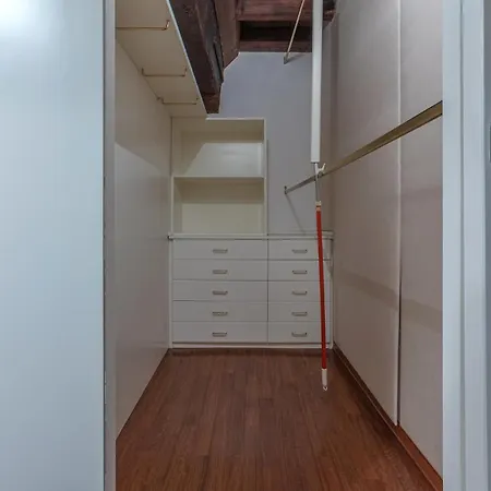 Exclusive Duplex In The Center X9! フェラーラ