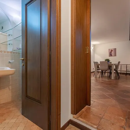 Exclusive Duplex In The Center X9! Apartment Ferrara