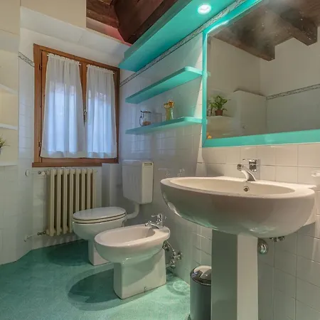 Exclusive Duplex In The Center X9! アパート *