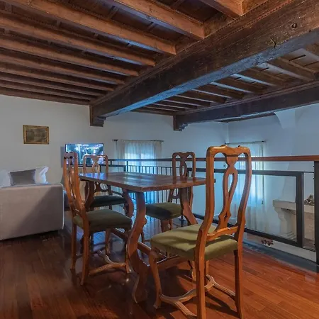 Exclusive Duplex In The Center X9! アパート *