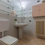 Guesthost - Exclusive Duplex In The Center X9!