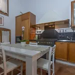 Guesthost - Exclusive Duplex In The Center X9!
