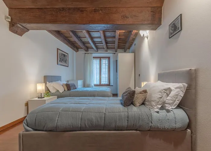 Appartement Guesthost - Exclusive Duplex In The Center X9! *