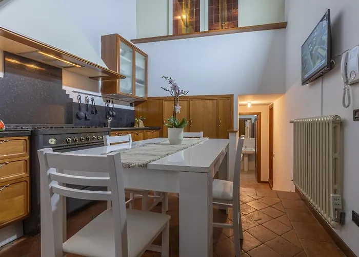 Appartement Guesthost - Exclusive Duplex In The Center X9! *