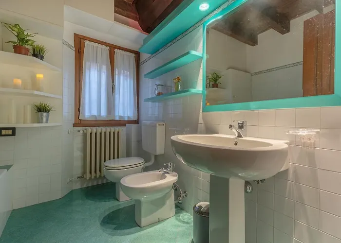 Guesthost - Exclusive Duplex In The Center X9! Appartement *