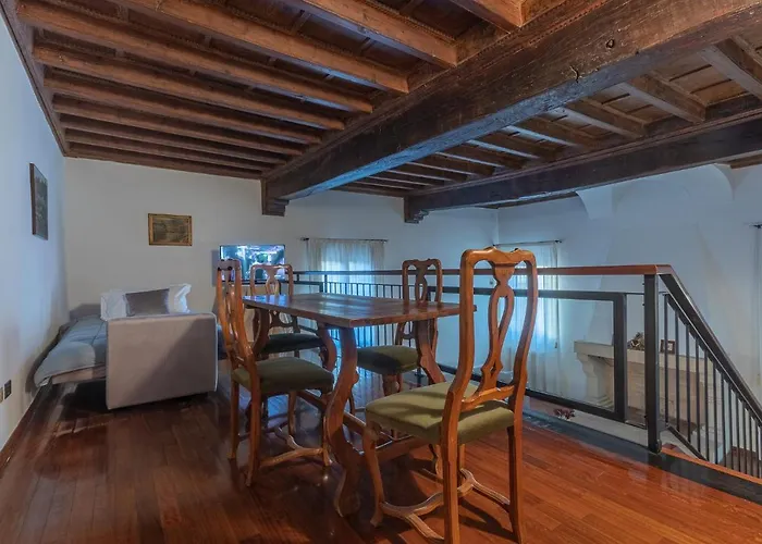 Guesthost - Exclusive Duplex In The Center X9! شقة *